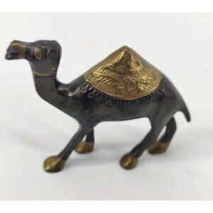 Vintage Camel Figurine Dark Bronze with Brass Accent On saddle, neck and feet.